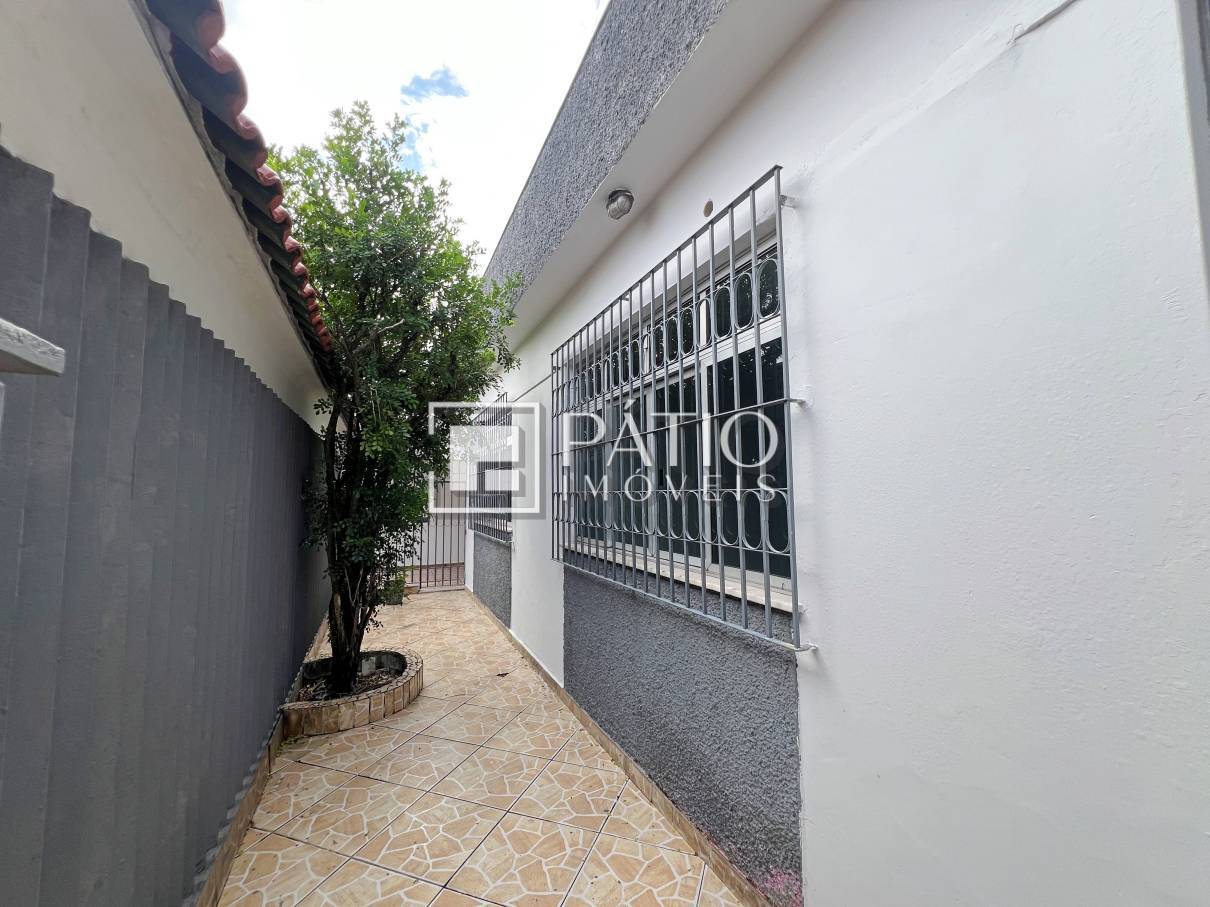 Casa à venda e aluguel com 6 quartos, 356m² - Foto 8