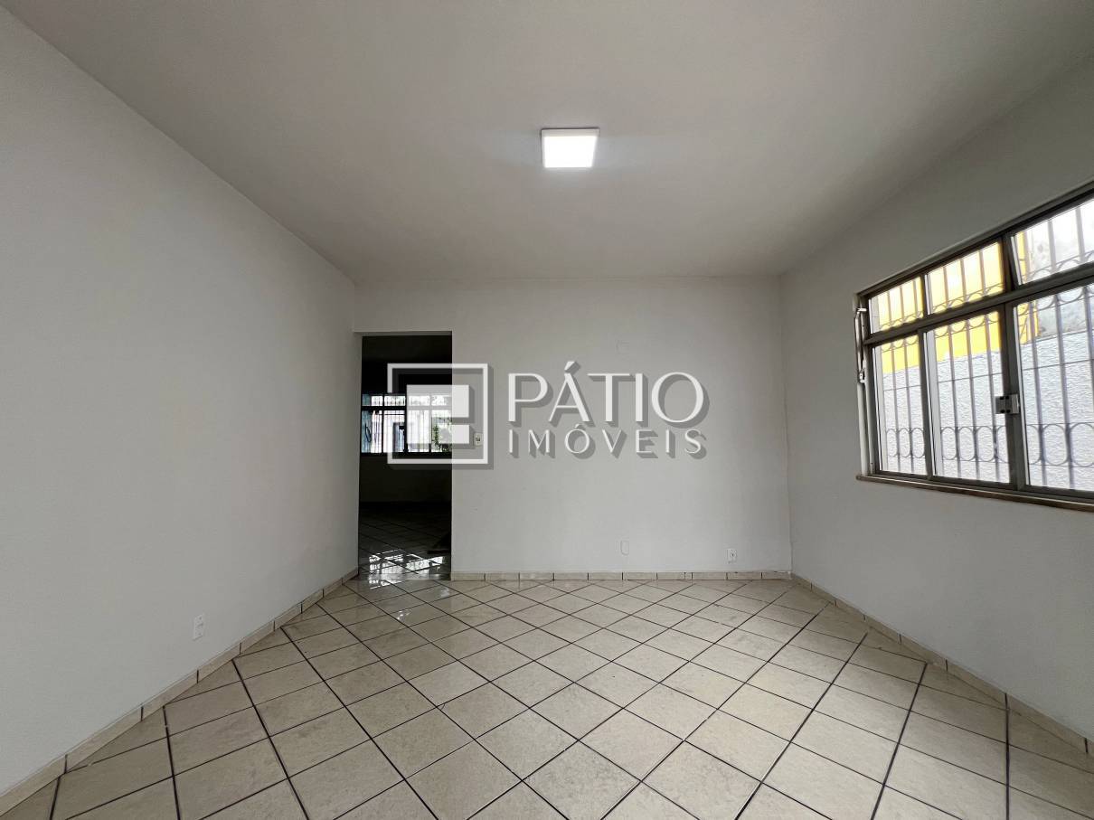 Casa à venda e aluguel com 6 quartos, 356m² - Foto 11