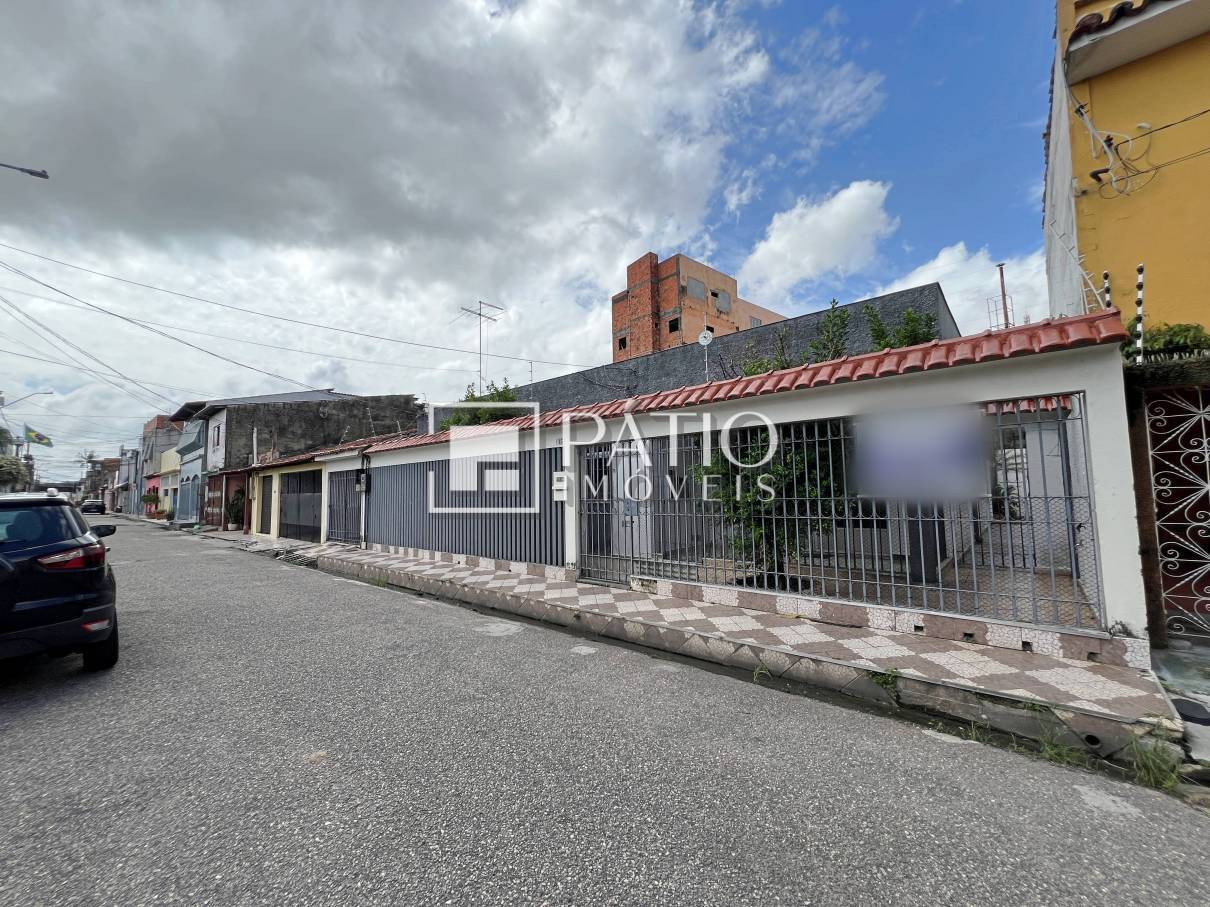 Casa à venda e aluguel com 6 quartos, 356m² - Foto 2